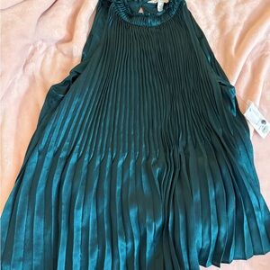 Zara Emerald Pleated Blouse